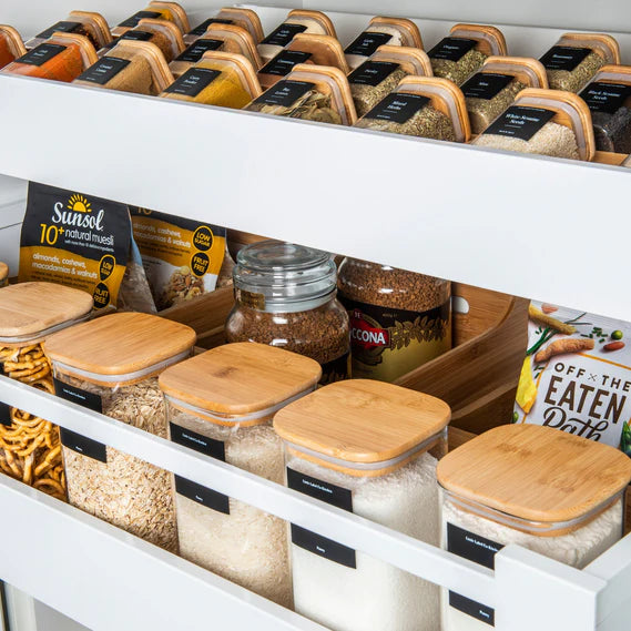 Honeybee 1.75 Liter Square Glass with Bamboo Cover