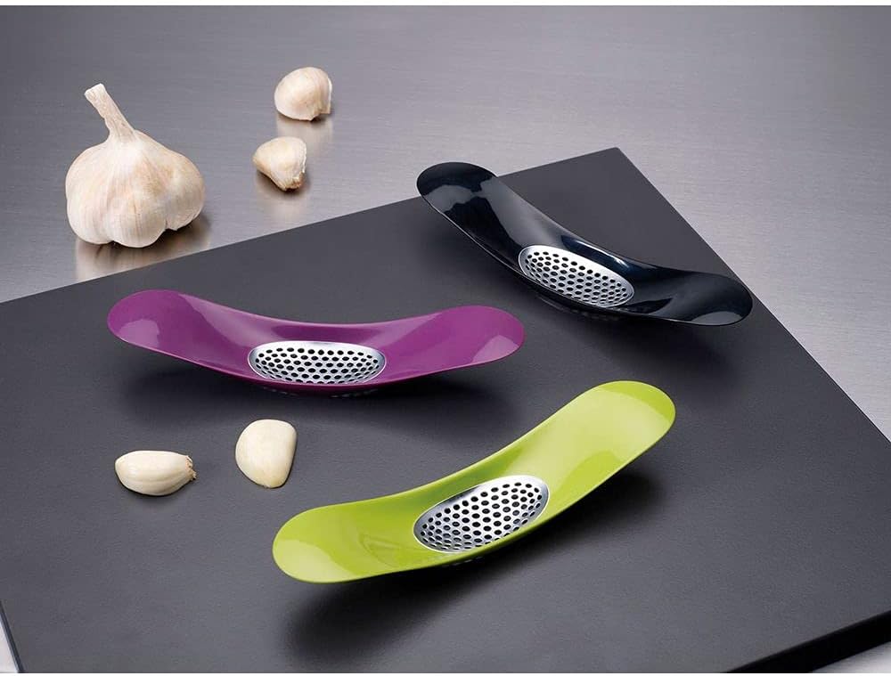 Joseph Joseph Rocker Garlic Crusher Green