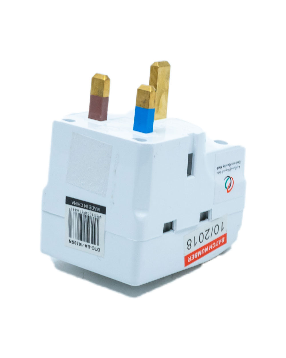 Oshtraco 3 way Switched Adaptor