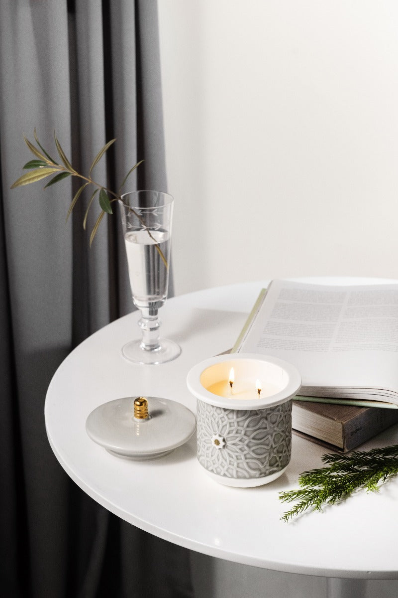 Otantik Asalah Large Scented Candle Grey Gold