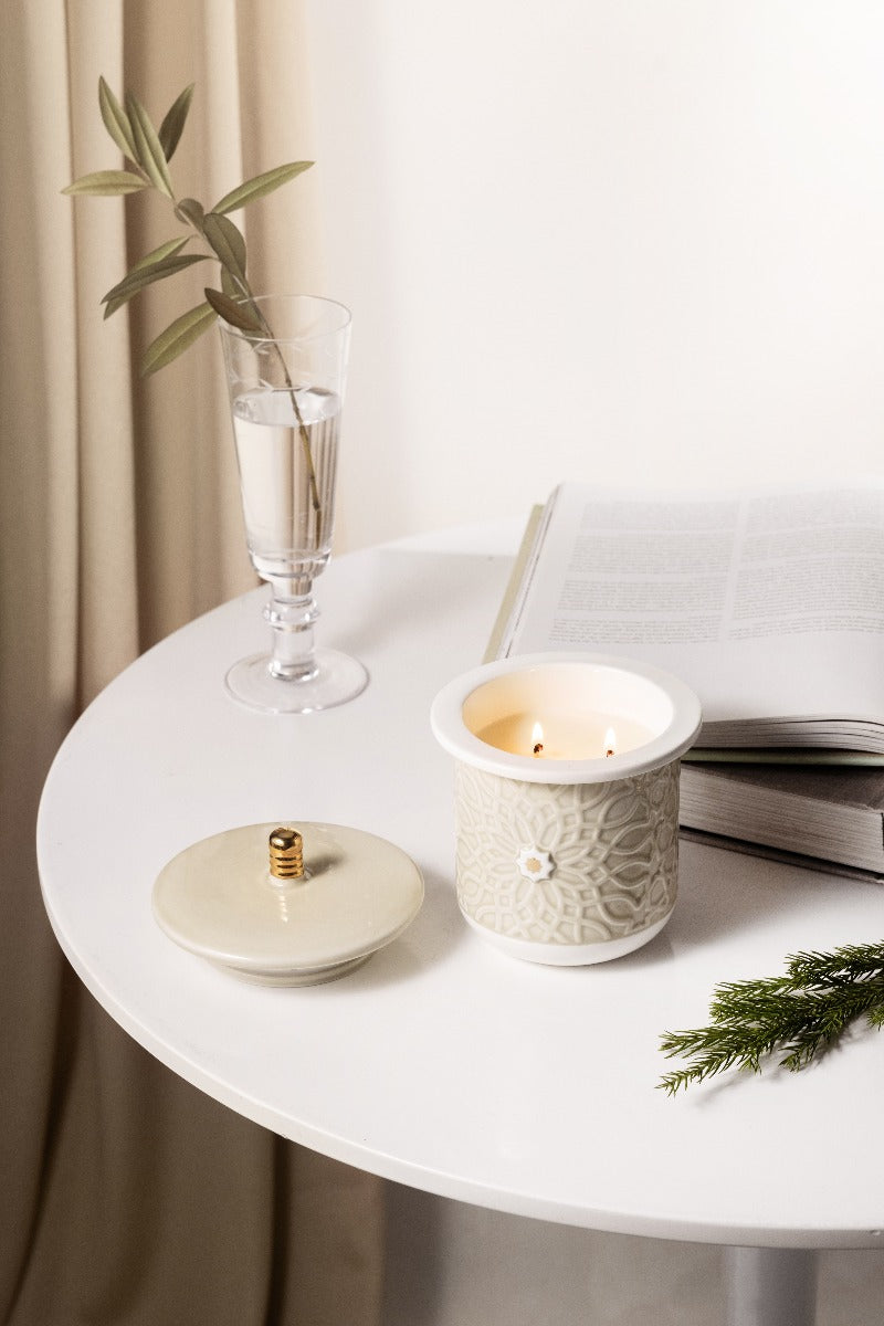 Otantik Asalah Large Scented Candle Beige Gold