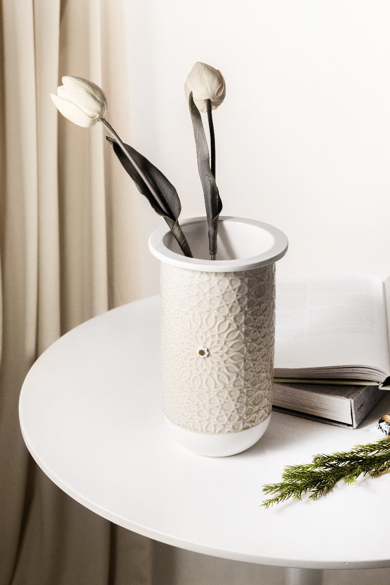 Otantik Asalah Flower Vase Beige Gold