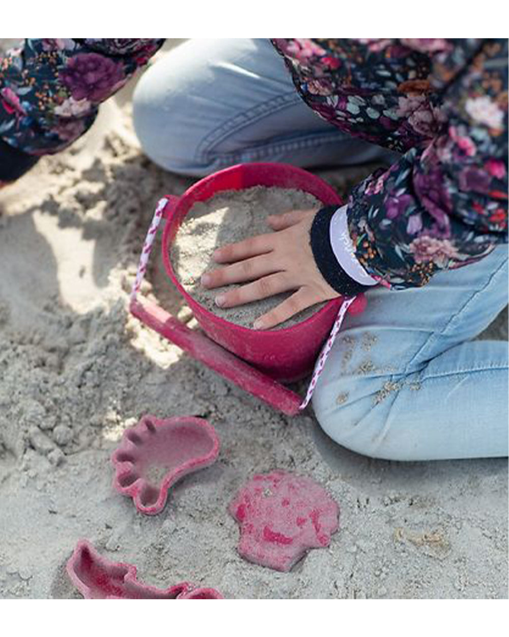 Scrunch Moulds Cherry Red