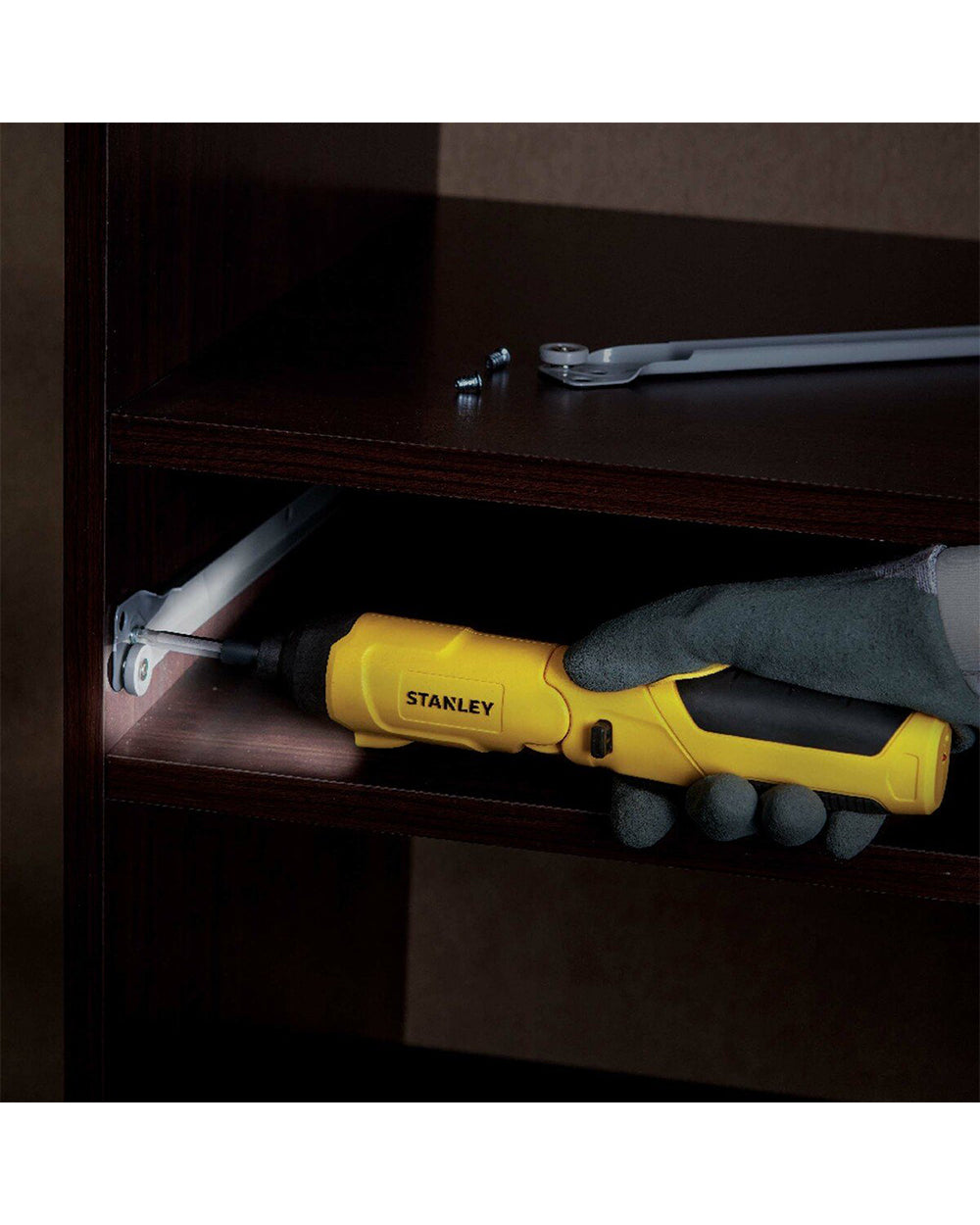 Stanley Cordless Screwdriver with Bits 4V 30 Pieces Kit