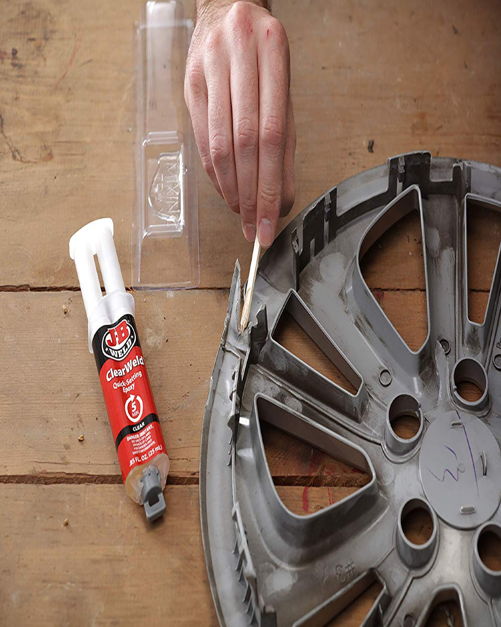JB Weld MinuteWeld 25 ML Syringe