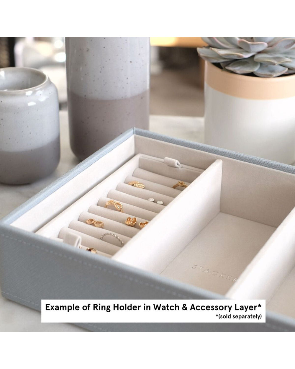 Stackers Velvet Ring Holder Grey