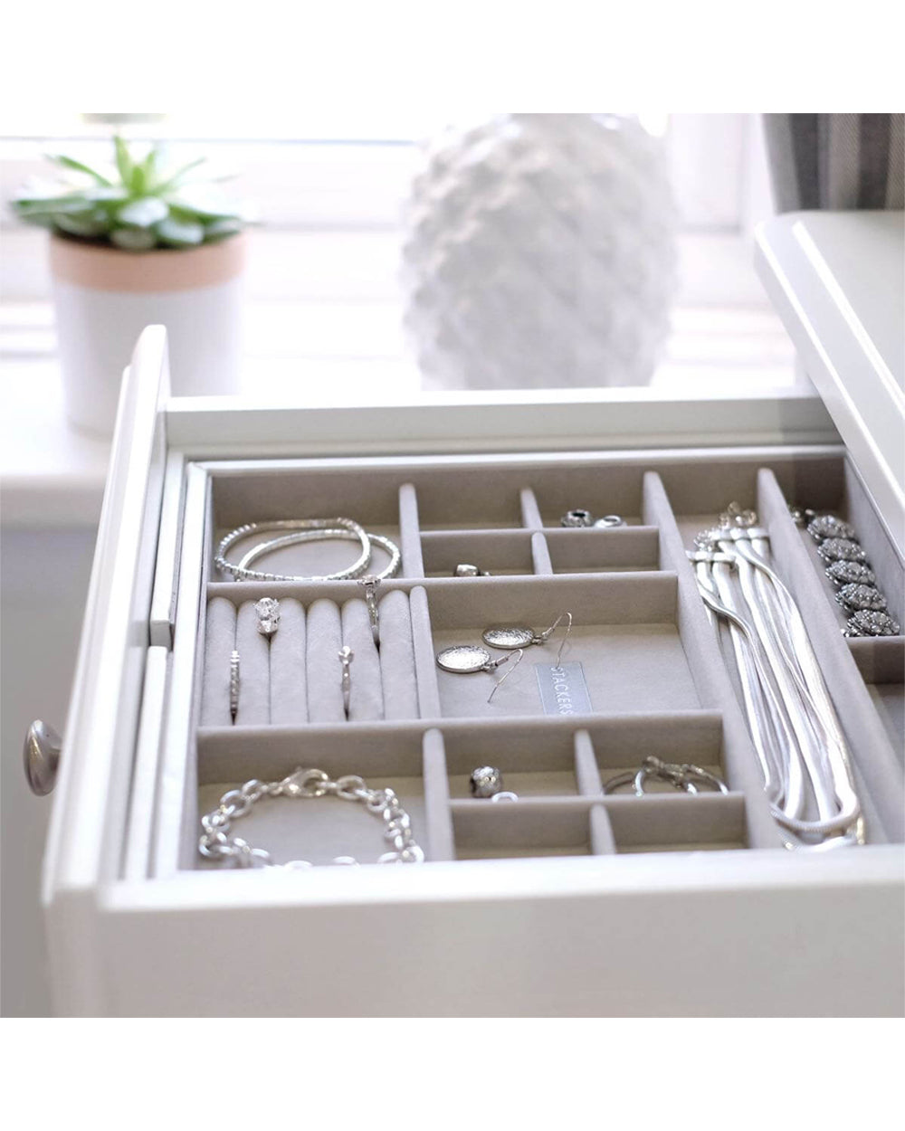 Stackers Slider Medium White & Grey