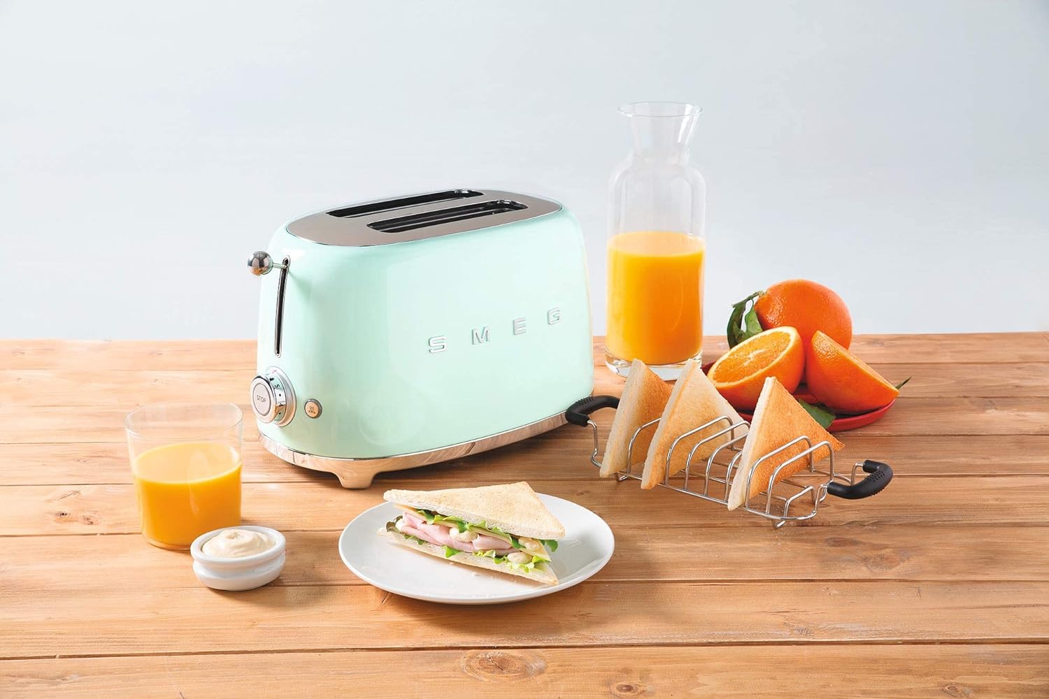 Smeg 2 Slice Toaster Pastel Green