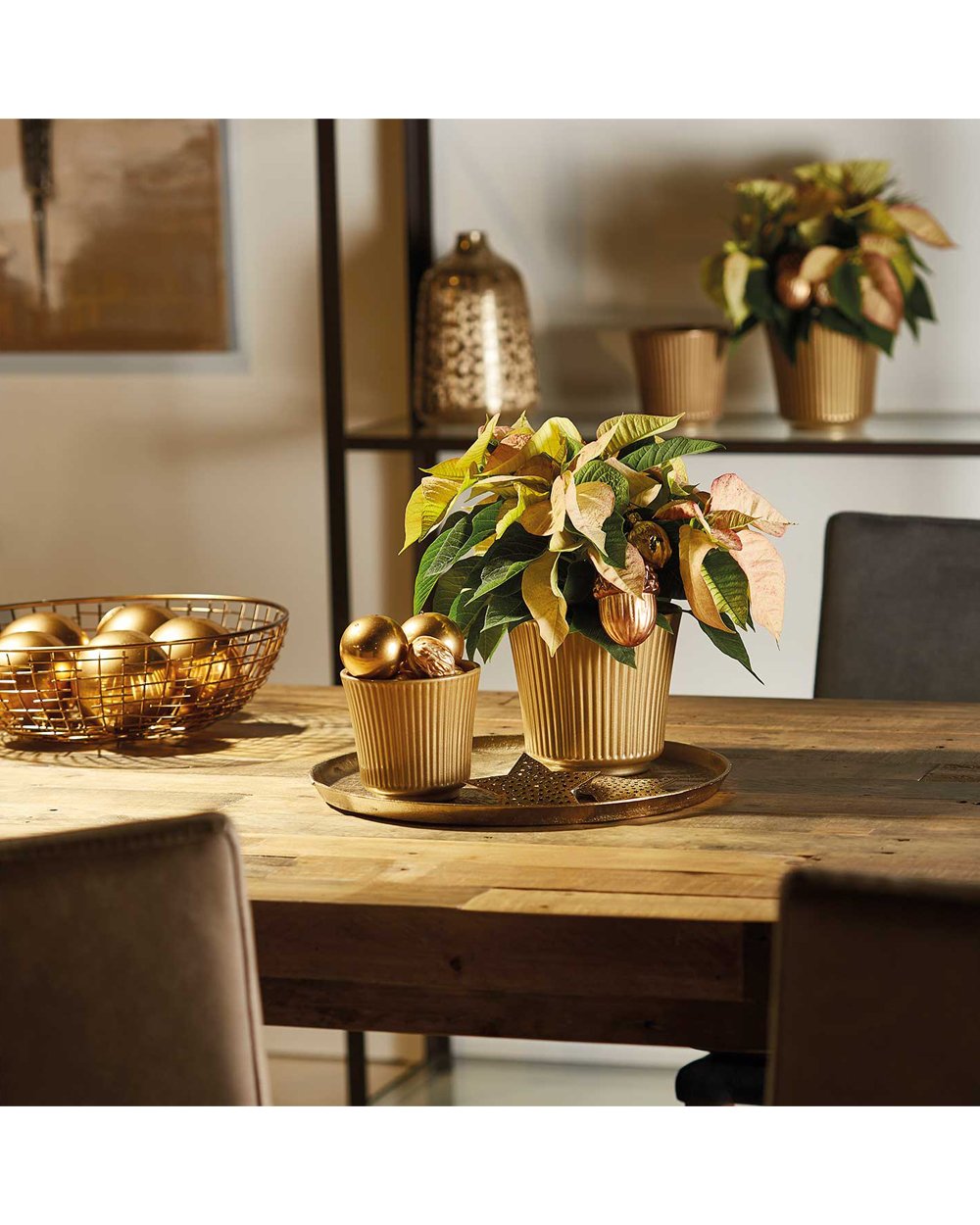SK Delphi Flower Pot 20cm Gold