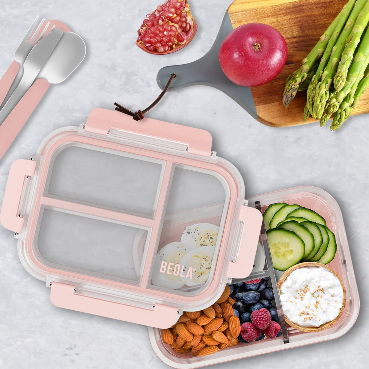 Beola 3 Compartment Glass Food Storage Container With Silicone Protective Sleeve, 1050Ml Blush Pink