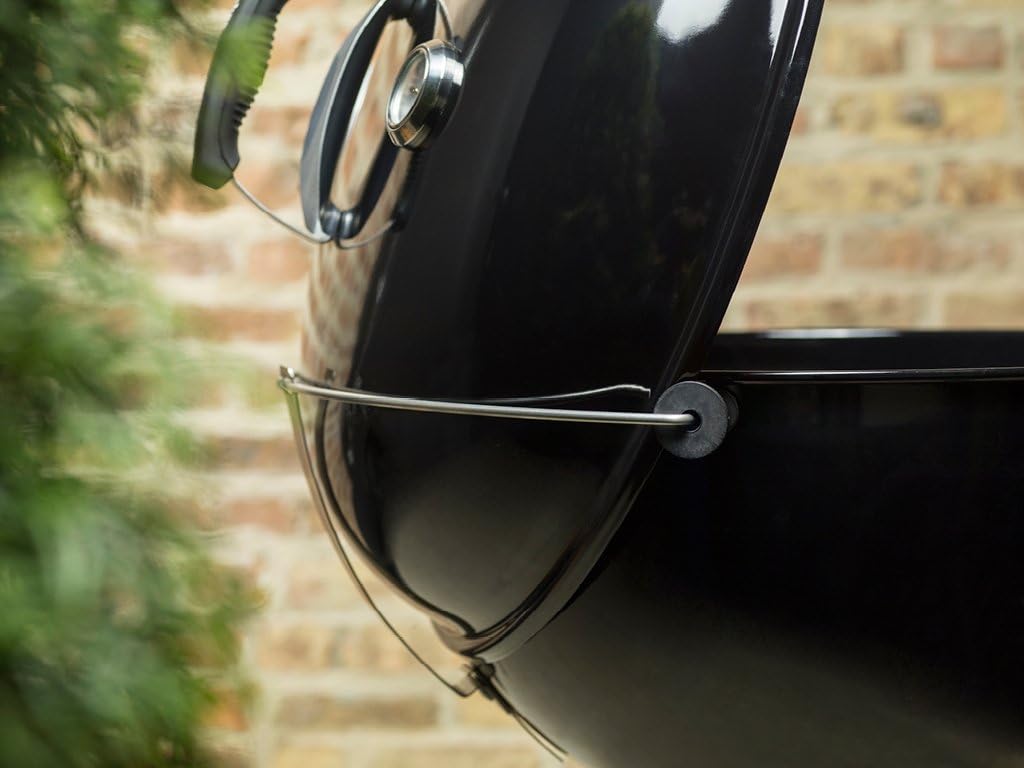 Weber® Master-Touch Charcoal Grill 22" Built-in Thermometer