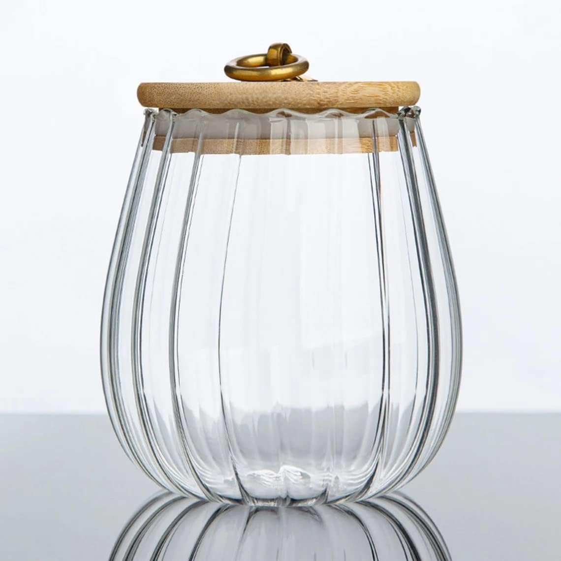 1Chase Borosilicate Glass Storage Jar With Airtight Bamboo Lid and Metal Handle Oval Shape 700 ML