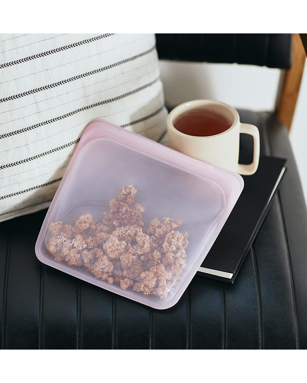 Stasher 440ML Reusable Silicone Sandwich Bag Rainbow Pink