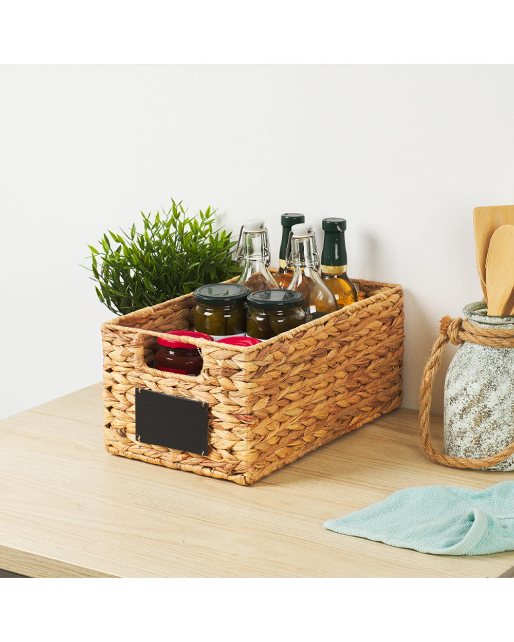 Homesmiths Small Water Hyacinth Bin with Handle Natural