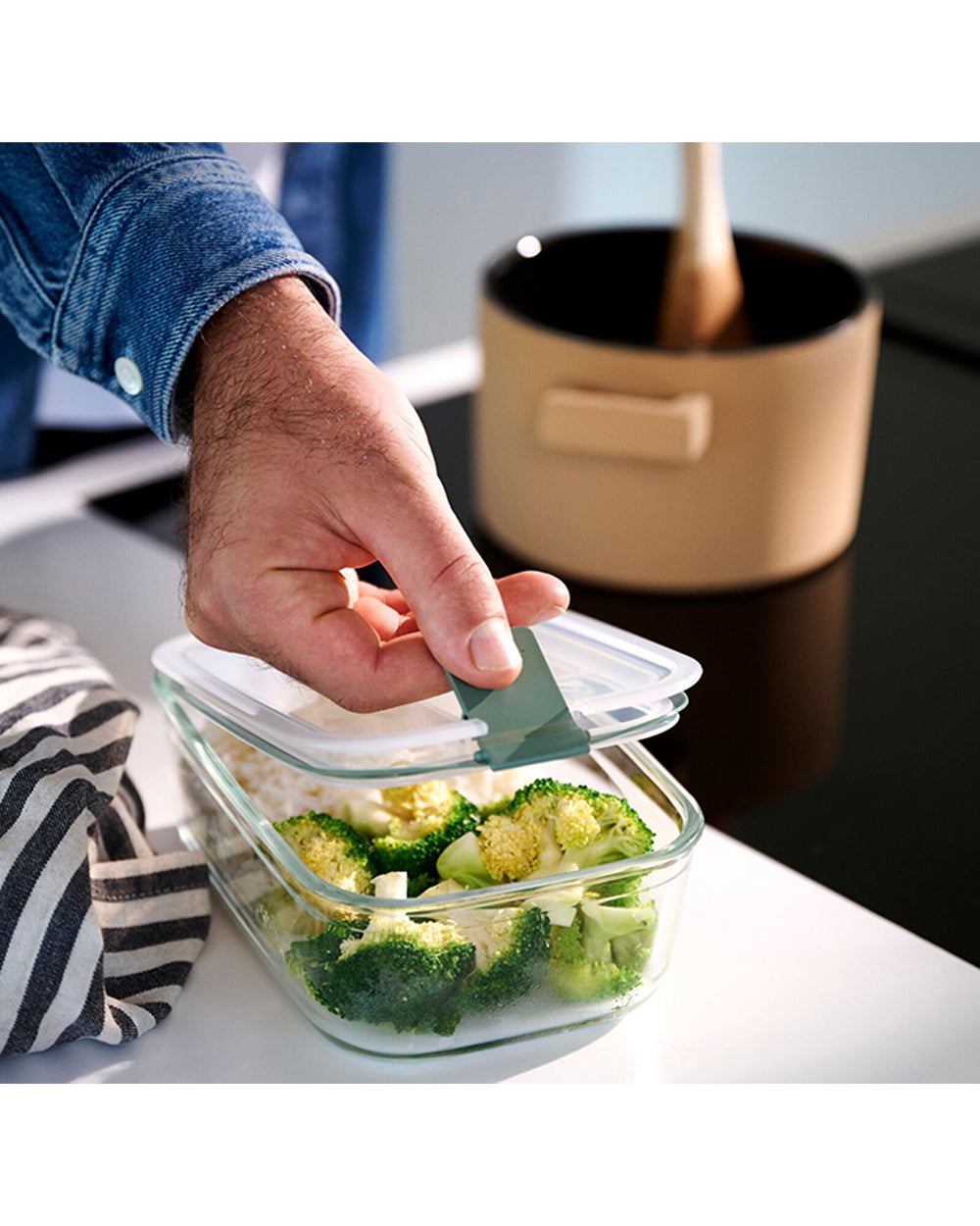 Mepal 1.5 Liter Glass Food Storage Box Easyclip Nordic Sage