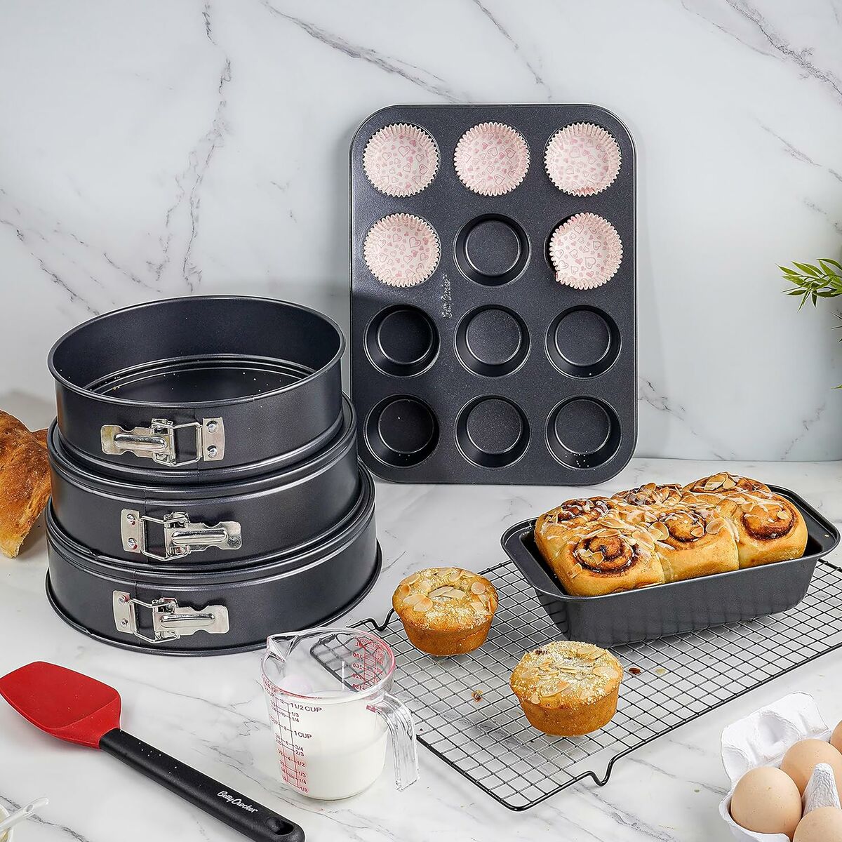 Betty Crocker 8 Pieces Baking Set