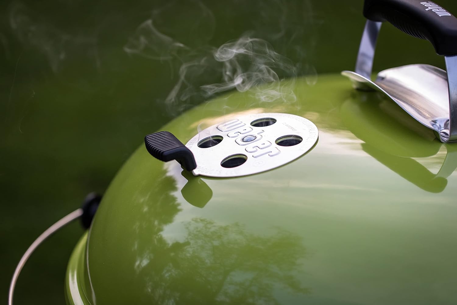Weber Master Touch Charcoal Grill 22 inch Spring Green