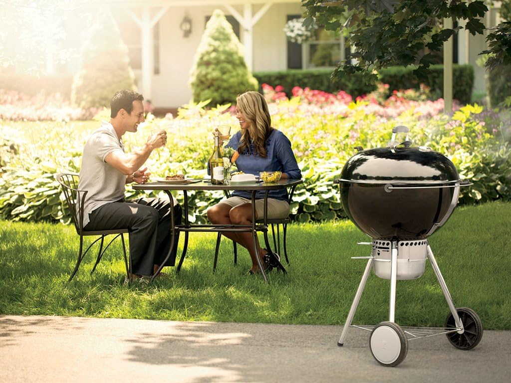 Weber® Master-Touch Charcoal Grill 22" Built-in Thermometer