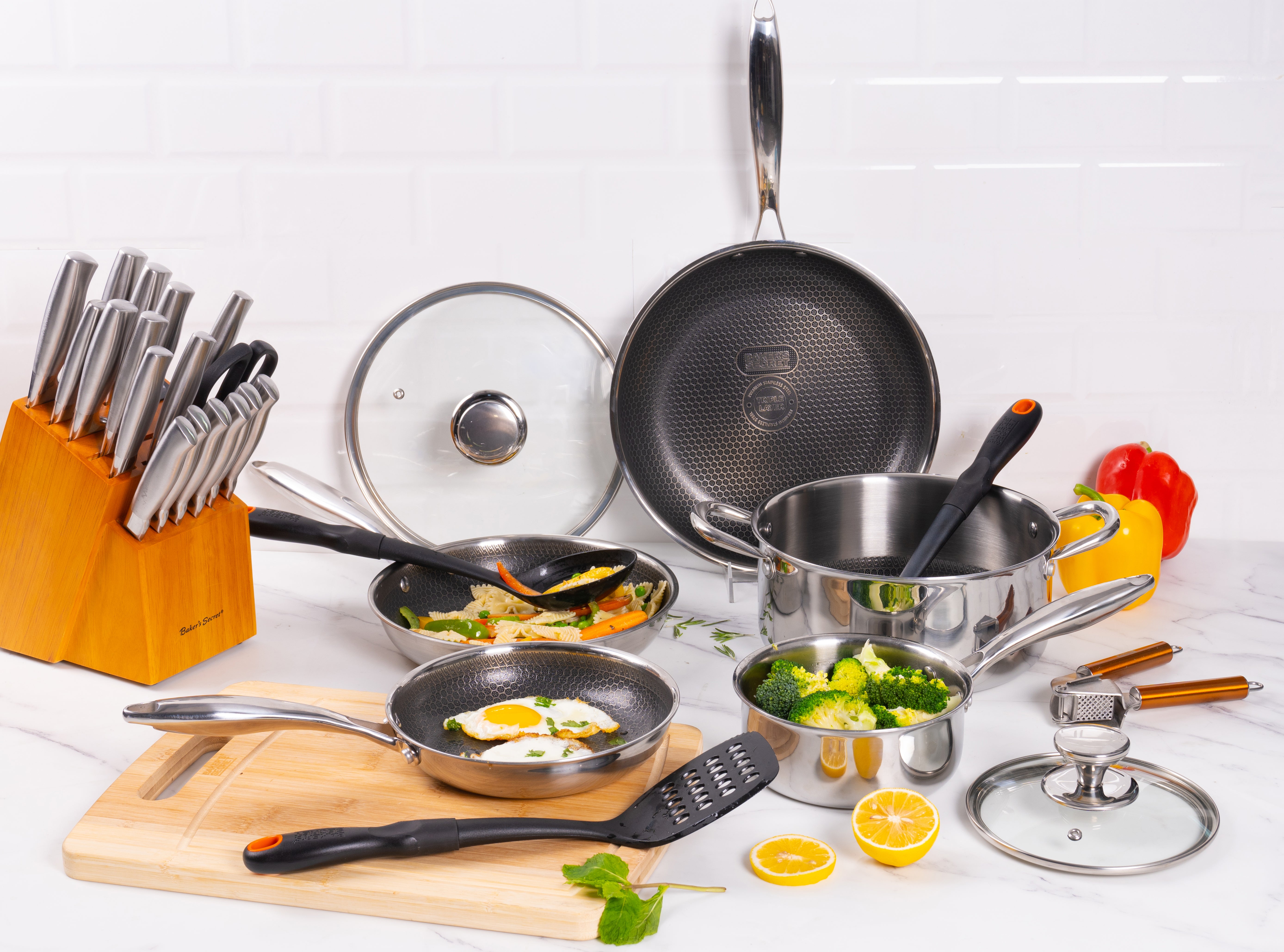 Baker's Secret 24cm Triple Layer Non-Stick Fry Pan – Premium Cookware for Frying, Sautéing & Everyday Cooking