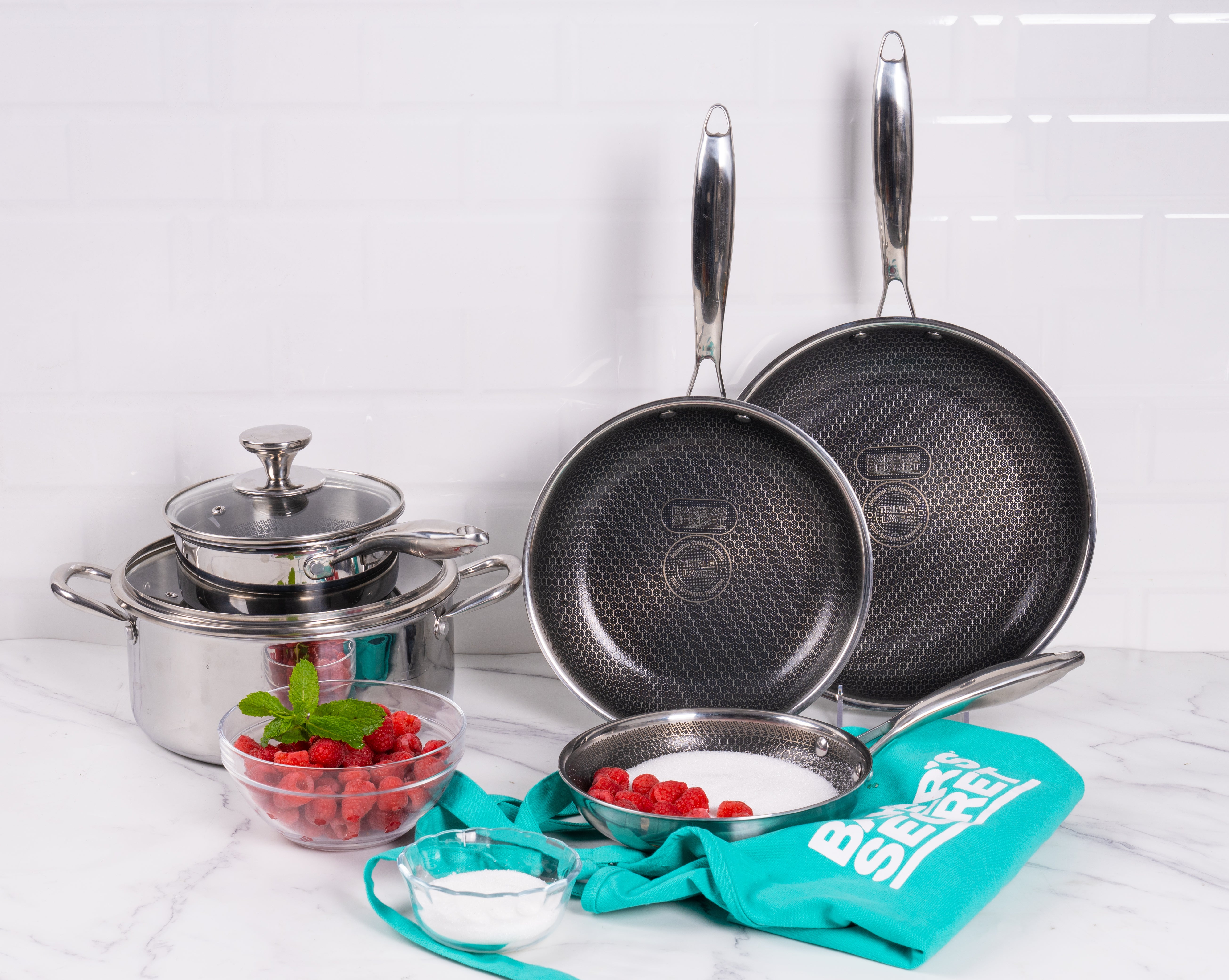 Baker's Secret 24cm Triple Layer Non-Stick Fry Pan – Premium Cookware for Frying, Sautéing & Everyday Cooking