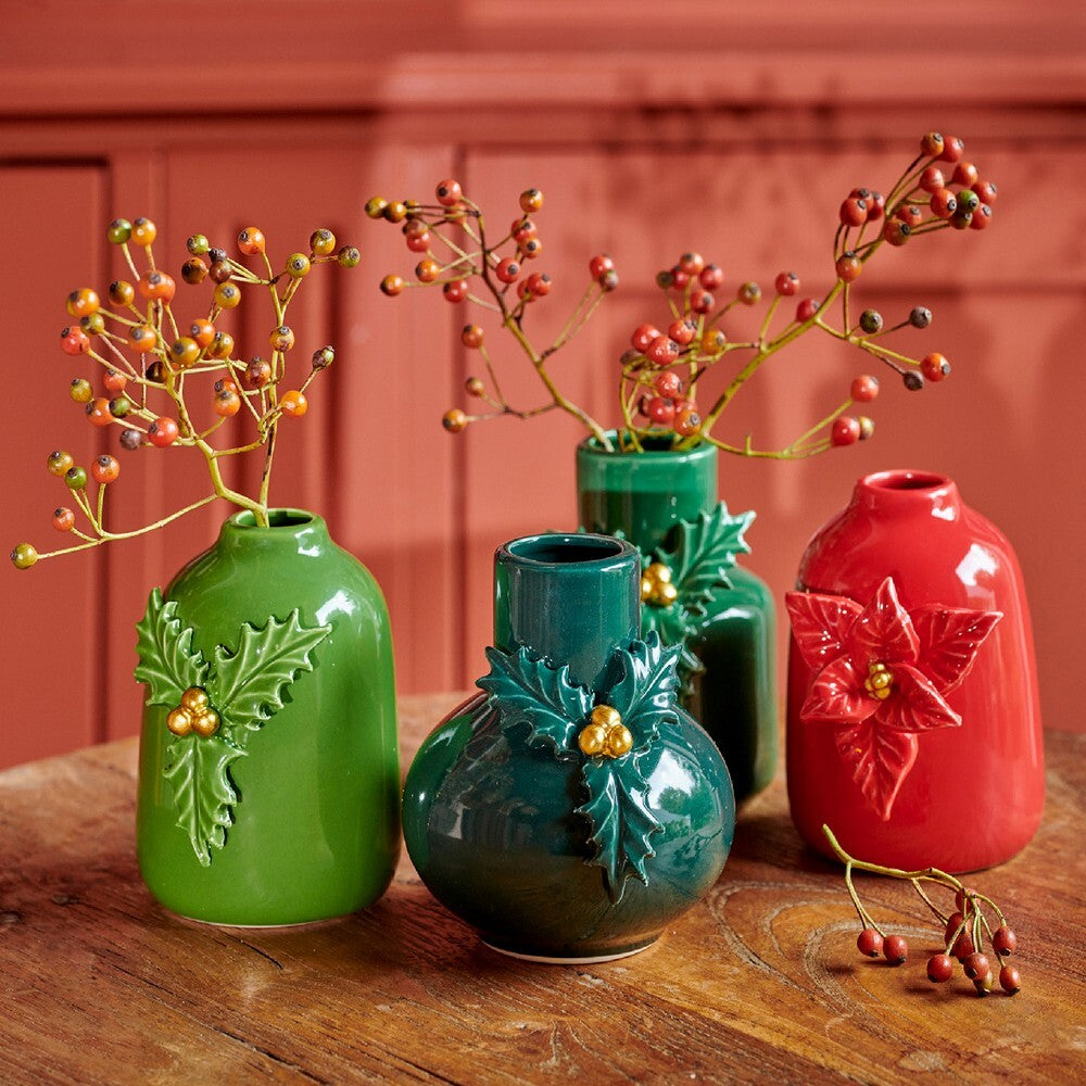 Kaemingk Vase – Red Porcelain, 11cm, Christmas Holiday Tableware & Decoration, Festive Xmas Centerpiece, Elegant Kitchen & Home Décor, Seasonal Accent, 1 Piece Assorted Design