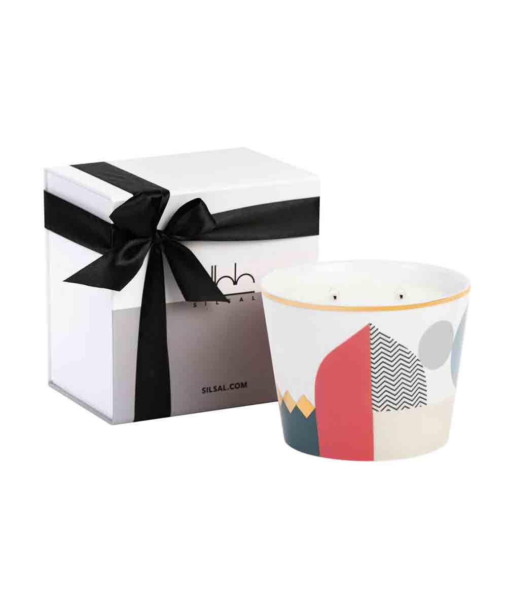 Silsal x Sabr Layalee Blooming Oud Candle 500g