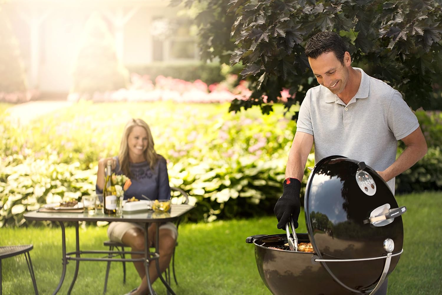Weber Master Touch Charcoal Grill 22 inch Spring Ivory