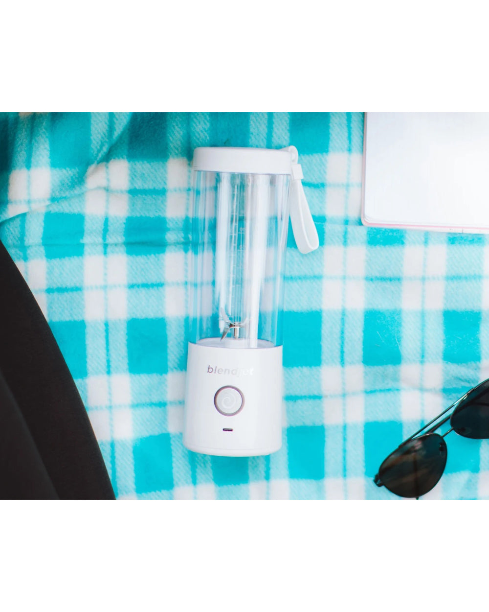 Blendjet V2 Portable Blender 16oz White