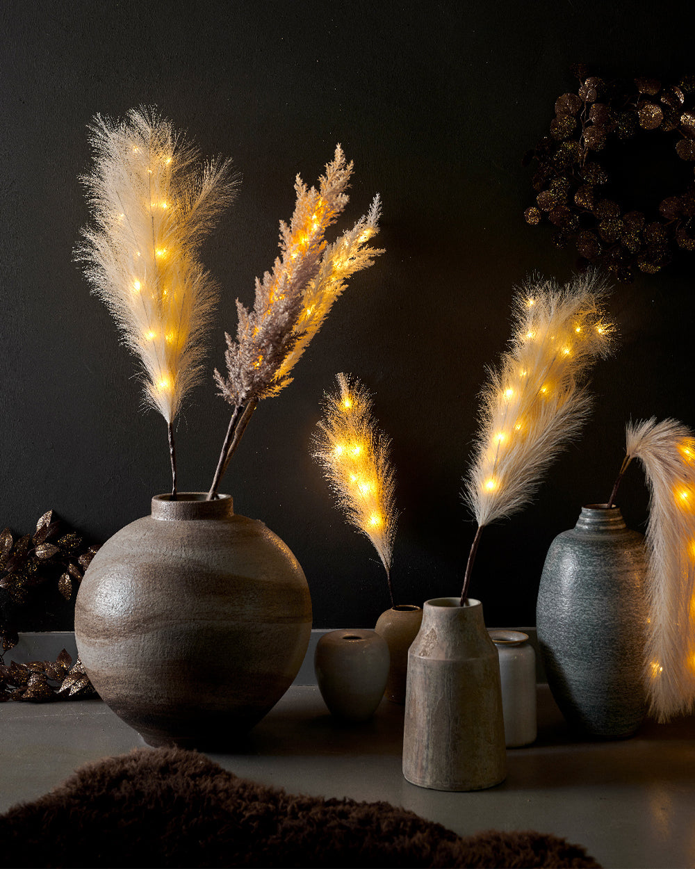 Homesmiths Micro LED Pampas Plastic Steady Indoor