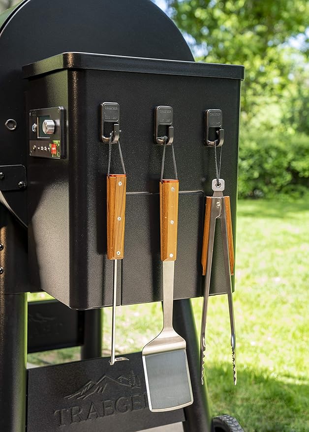 Traeger Magnetic Wooden Hooks Black Pack of 3