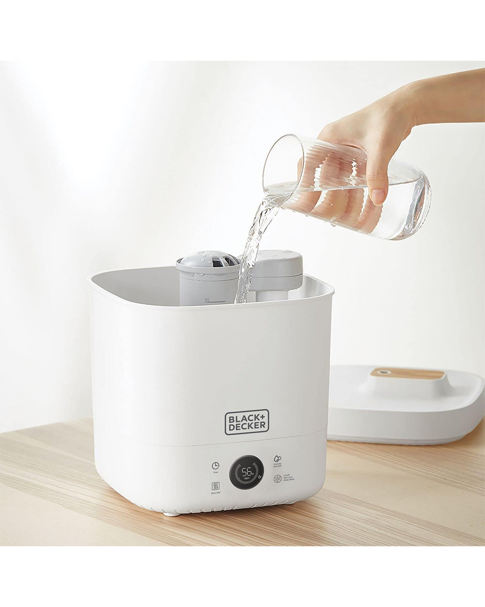 Black & Decker Humidifier with 4 Liter Water Capacity Covers 40 Square Meter Area