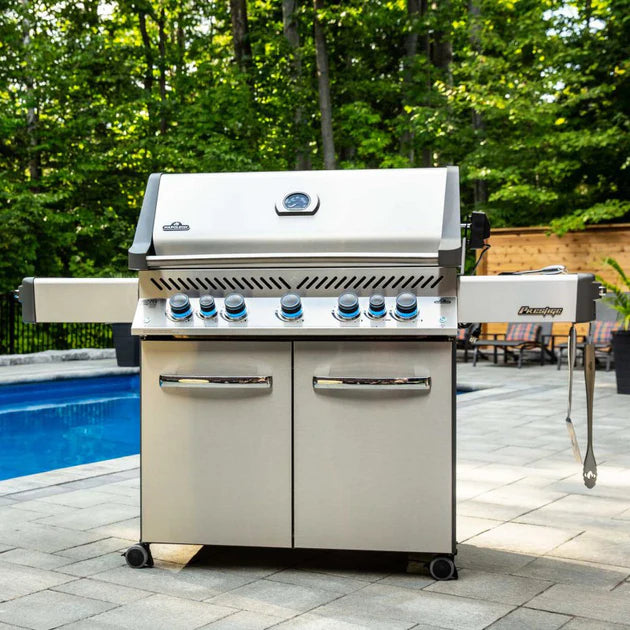 Napoleon Prestige® 665 Rsib Gas Grill Stainless Steel