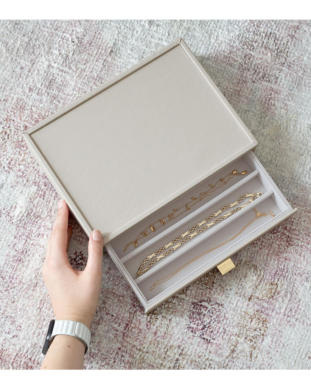 Stackers Classic Necklace Drawer Pebble Oatmeal