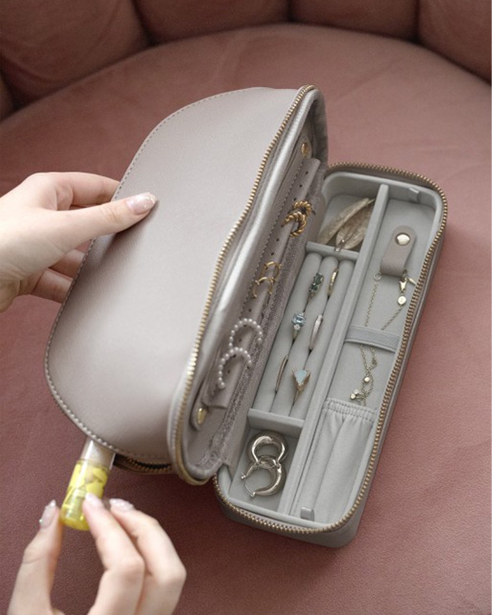 Stackers Cosmetic & Jewellery Bag Taupe